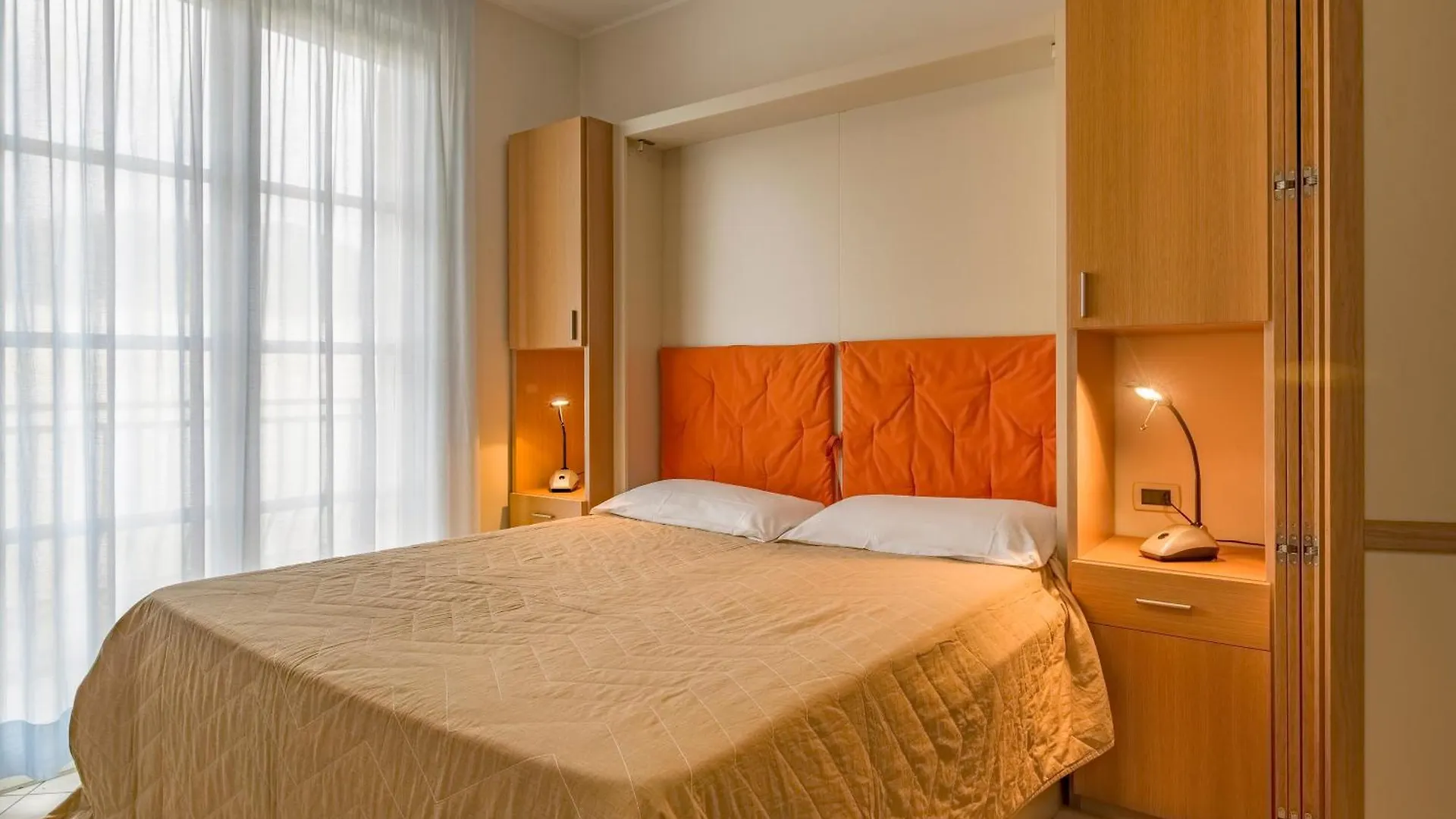 Residenza Al Porto Aparthotel Spotorno 0*,  Olaszország
