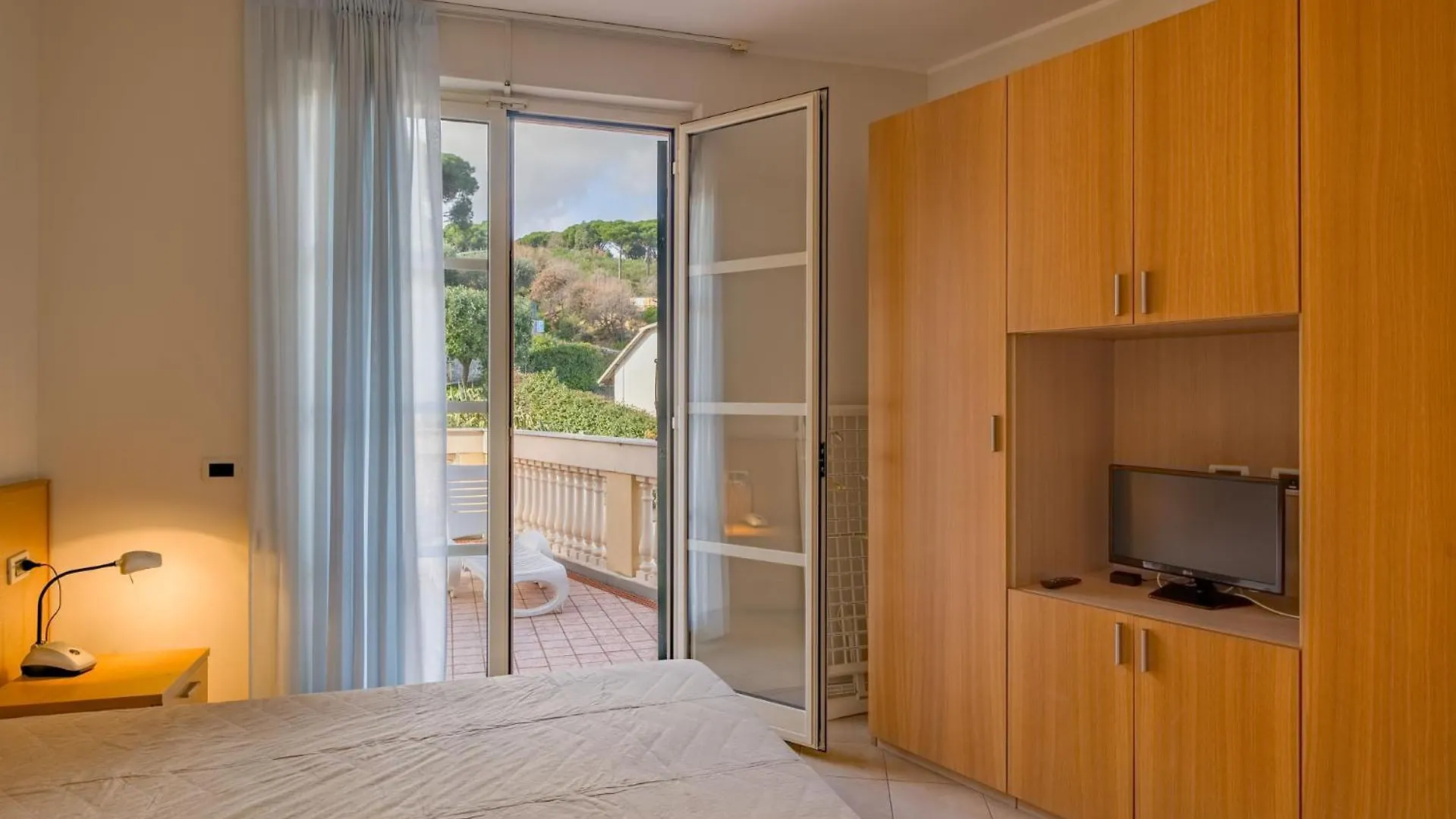 Residenza Al Porto Aparthotel Spotorno 0*,