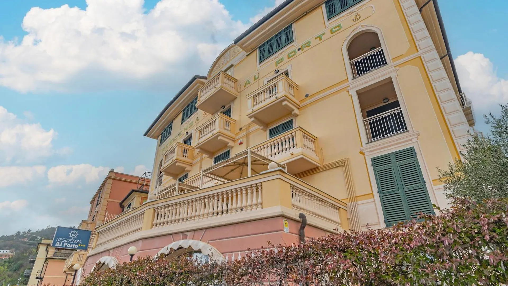 Residenza Al Porto Aparthotel Spotorno